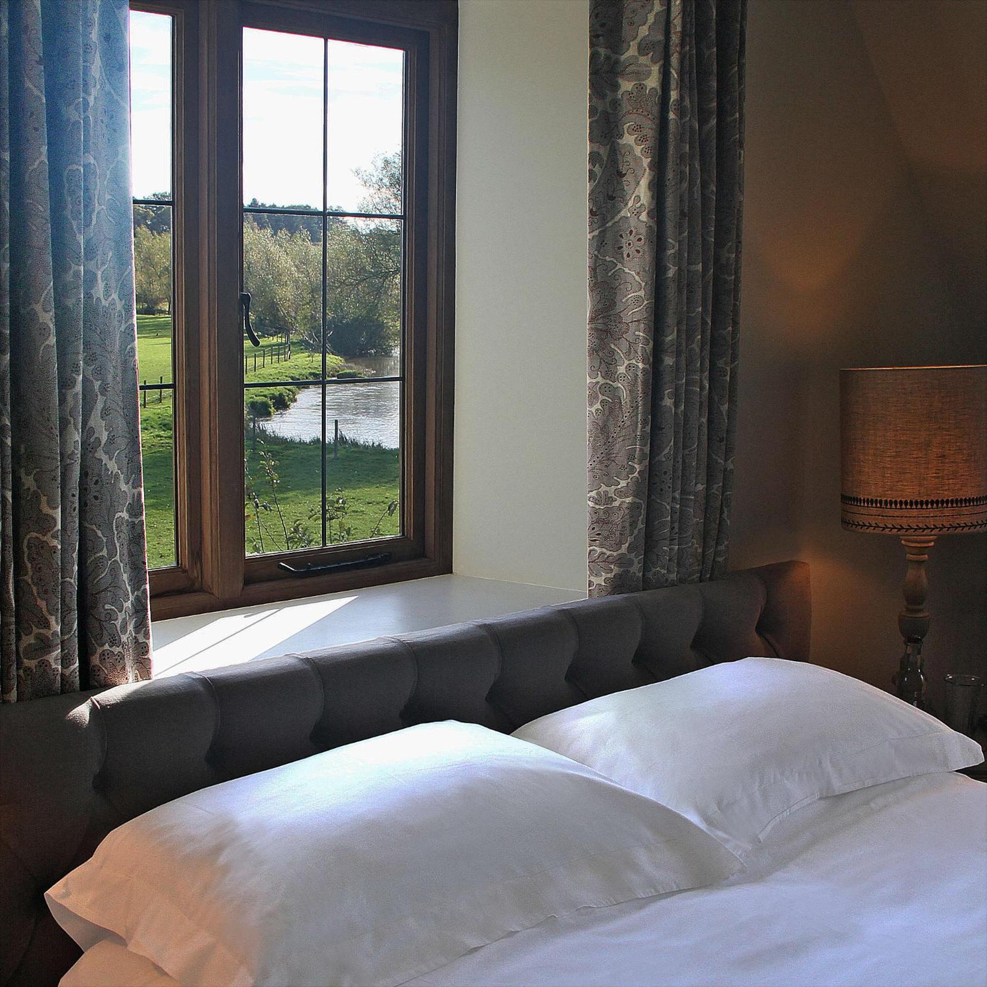 The Swan Inn Swinbrook Burford Zewnętrze zdjęcie